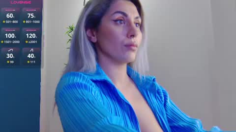 Snapshot of celinemeyerr chatting on June 2026 04:57:01 AM CelineMeyer online show from June 2026 04:57:01 AM