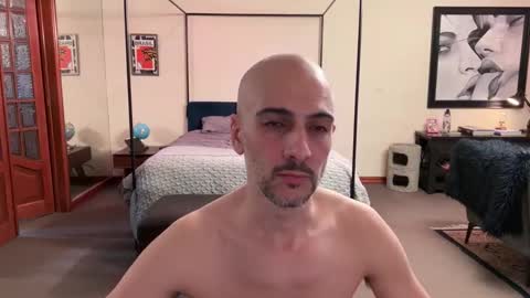 Snapshot of centaur00 chatting on February 2026 06:17:01 AM Centaur00 online show from February 2026 06:17:01 AM