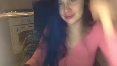 Eva online show from November 2025 10:54:02 PM