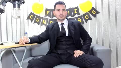 Cesar online show from November 2025 04:06:01 PM