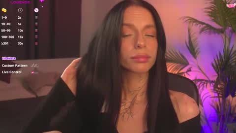 Snapshot of ceserisu chatting on November 2025 09:41:02 PM Casey online show from November 2025 09:41:02 PM