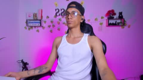 Snapshot of cfiscm chatting on February 2026 02:43:01 AM NAMOR online show from February 2026 02:43:01 AM