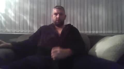 ch33ky85 online show from November 2025 12:42:01 AM