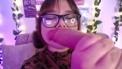 charlotte online show from October 2025 07:34:01 PM