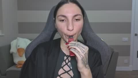 Kate online show from October 2025 06:25:01 AM