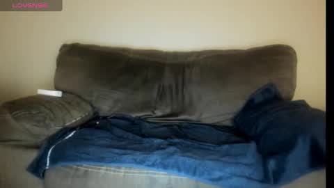 Lydong online show from September 2025 03:22:01 AM