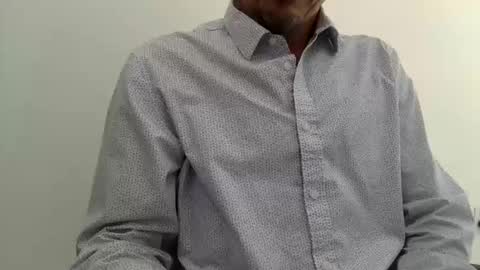 Snapshot of chagaschoo chatting on October 2025 06:42:01 PM Chags online show from October 2025 06:42:01 PM