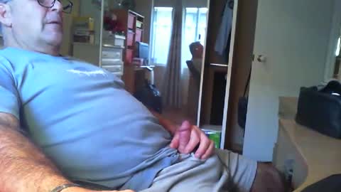 Chalky online show from October 2025 09:31:01 AM