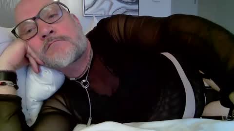 Snapshot of champagne4mist chatting on January 2025 04:13:02 PM champagne online show from January 2025 04:13:02 PM