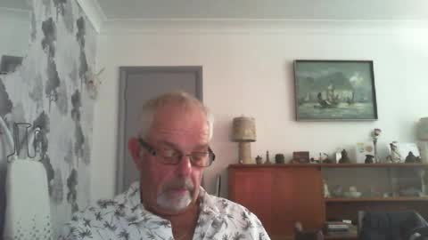 Snapshot of champers37 chatting on July 2026 07:45:01 AM Champers online show from July 2026 07:45:01 AM