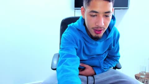 Snapshot of chandler_kenji chatting on April 2026 12:29:02 PM Kenji online show from April 2026 12:29:02 PM