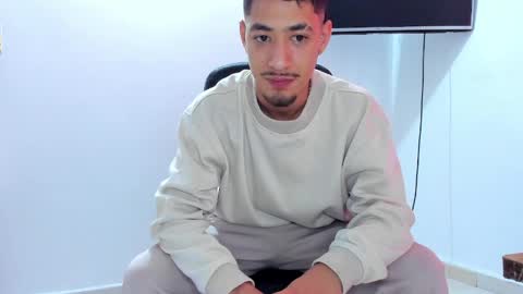 Snapshot of chandler_kenji chatting on May 2026 12:13:02 PM Kenji online show from May 2026 12:13:02 PM