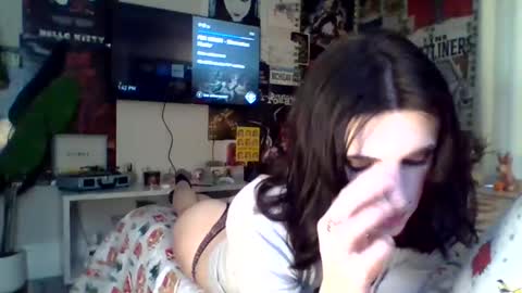 chanel2002 online show from November 2025 06:41:02 PM