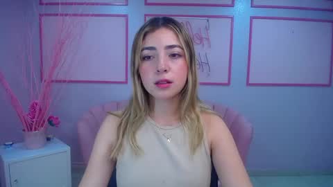 channel_blonde_a online show from December 2024 04:49:01 PM