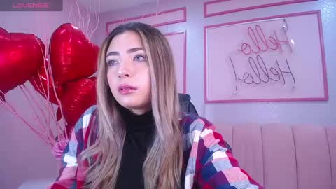 channel_blonde_a online show from February 2025 04:33:01 PM