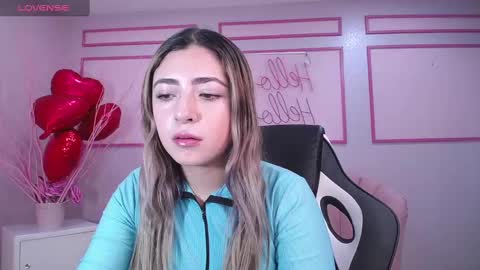 channel_blonde_a online show from February 2025 04:35:02 PM