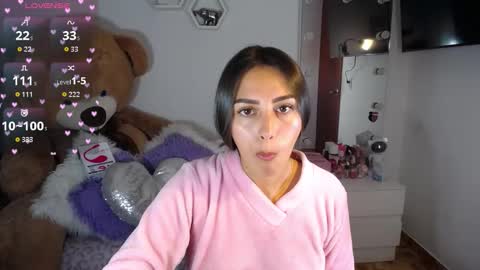 Isabella online show from September 2025 03:06:02 AM