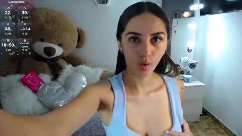 Isabella online show from May 2026 09:03:01 AM