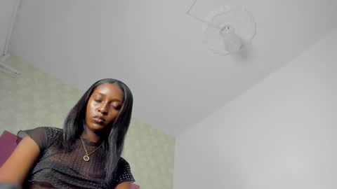 Chantal online show from October 2025 03:13:01 PM