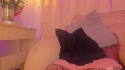 Chantall online show from December 2024 06:59:02 AM