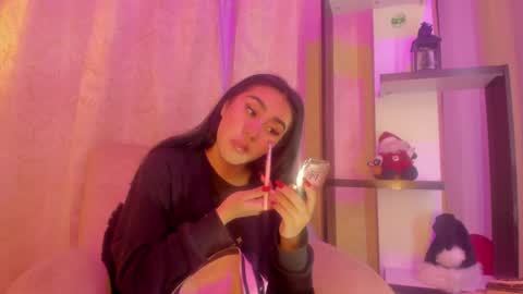 Chantall online show from December 2024 04:20:01 AM