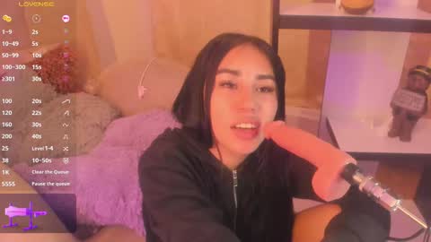 Chantall online show from February 2025 09:51:02 AM