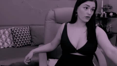 The Queen online show from December 2024 02:16:02 PM