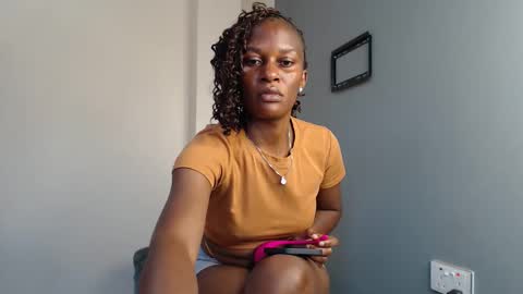 Chantel online show from November 2025 05:31:01 AM