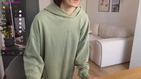 Liz online show from September 2025 10:25:02 AM