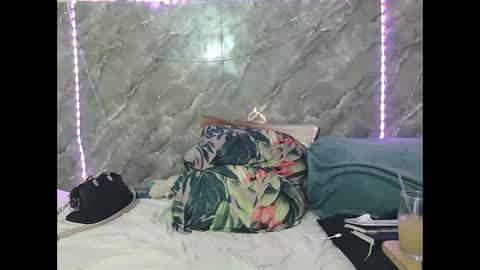 Zaria Vixen online show from October 2025 12:43:02 AM