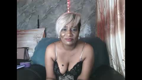 Zaria Vixen online show from November 2025 12:28:02 PM