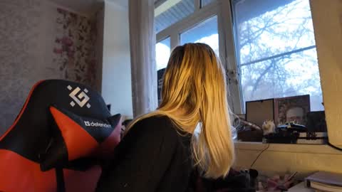 Nancy online show from November 2025 07:40:01 AM