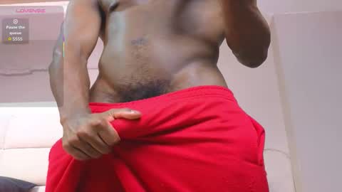 Snapshot of charlesbrown_ chatting on October 2025 01:40:02 PM charlesbrown_ online show from October 2025 01:40:02 PM