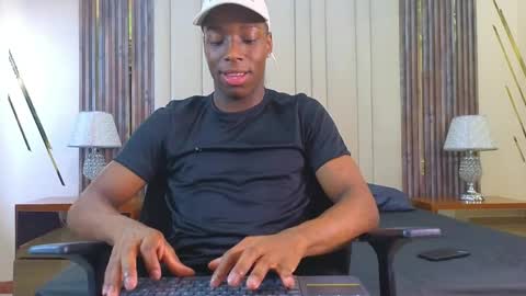 Snapshot of charlesbrown_ chatting on May 2026 01:39:02 PM charlesbrown_ online show from May 2026 01:39:02 PM