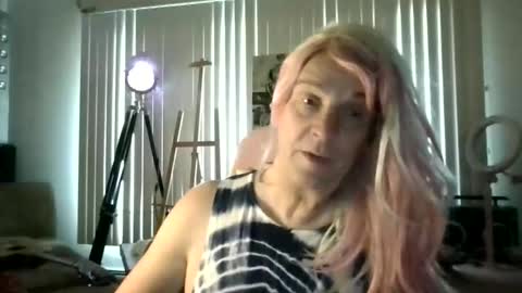 Snapshot of charli_girl chatting on May 2026 10:37:02 PM Charli online show from May 2026 10:37:02 PM