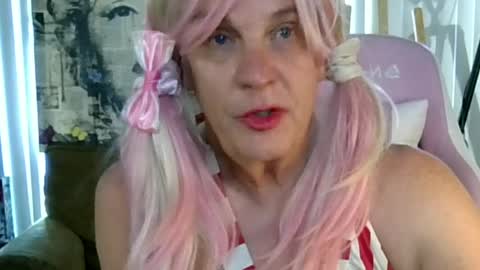 Snapshot of charli_girl chatting on May 2026 07:43:02 PM Charli online show from May 2026 07:43:02 PM