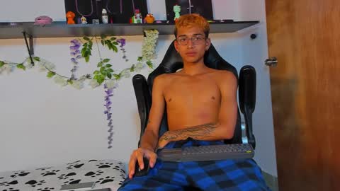 Charles Russo online show from February 2025 09:57:01 PM