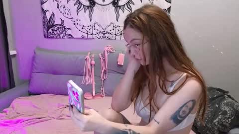 charliestormm online show from November 2025 04:33:02 AM