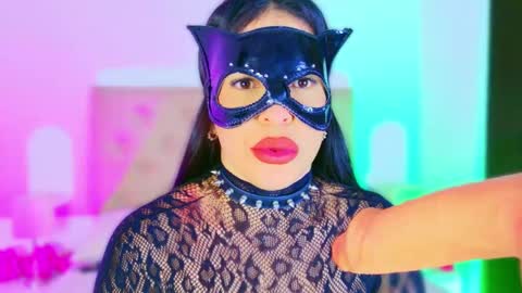 Charloott Evans online show from November 2025 12:01:02 AM