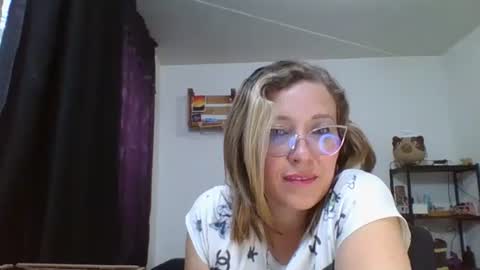 charlott online show from January 2025 12:13:01 AM