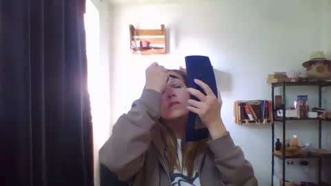 charlott online show from January 2026 07:16:02 PM