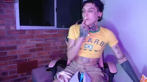 Ale punky online show from November 2025 09:21:01 AM