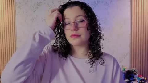 Snapshot of charlote__miller chatting on July 2026 11:36:01 AM You honey online show from July 2026 11:36:01 AM