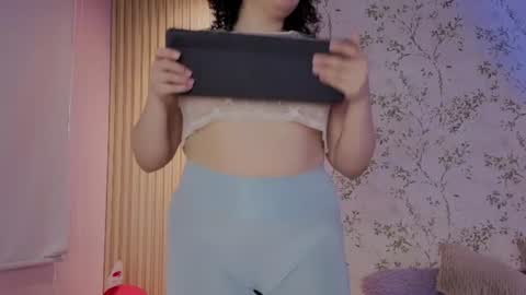 Snapshot of charlote__miller chatting on July 2026 11:37:02 AM You honey online show from July 2026 11:37:02 AM