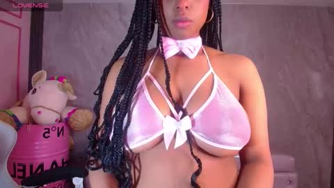 Snapshot of charlote_fun_a chatting on October 2025 01:34:02 PM Charlote online show from October 2025 01:34:02 PM