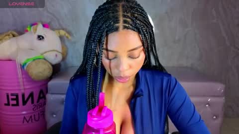 Charlote  online show from April 2026 12:33:01 PM