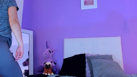 Char 3 online show from October 2025 01:44:01 PM