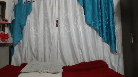 karinaa independent model online show from March 2026 01:32:02 AM