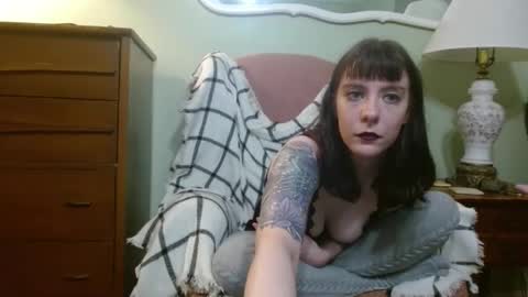 Charlotte online show from April 2026 10:18:01 AM