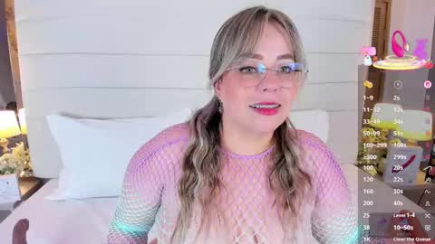 Snapshot of charlotte93x chatting on September 2025 11:56:01 AM Charlotte online show from September 2025 11:56:01 AM